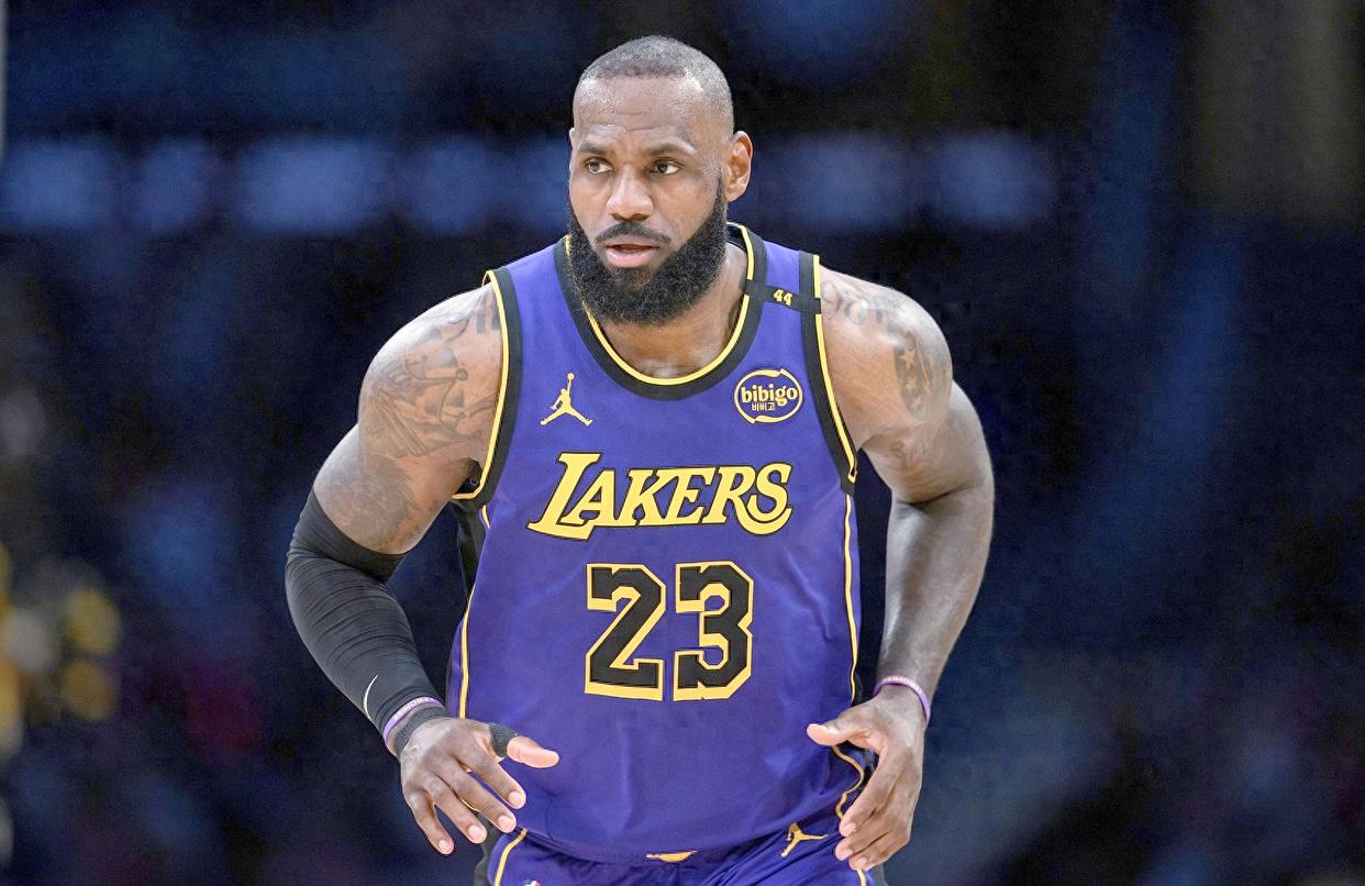 28quan- 詹姆斯复出比赛视频 