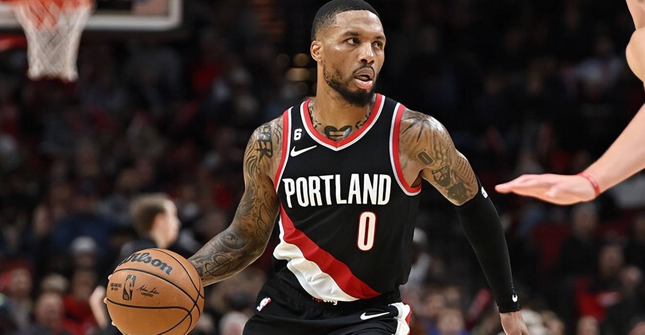 28circle-包含Rookie在勇士比赛中绝杀，大胜引发热议！的词条